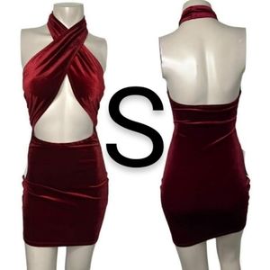 🆕Burgundy Red Wine Velvet Halter Mini Dress~Size S
